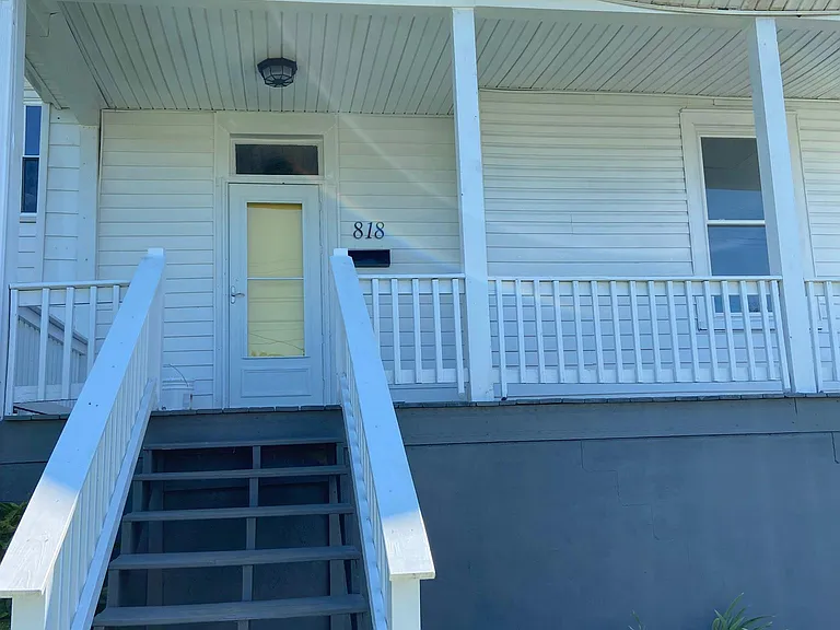 818 Pierce St — Photo 10
