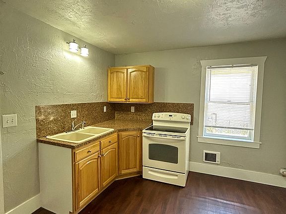 4th image of 220 W Young St