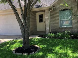 21554 Falvel Lake Dr, Spring, TX 77388