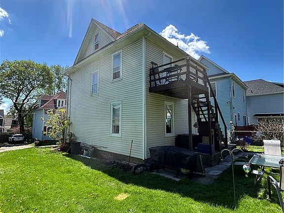 4th image of 504 Federal St
