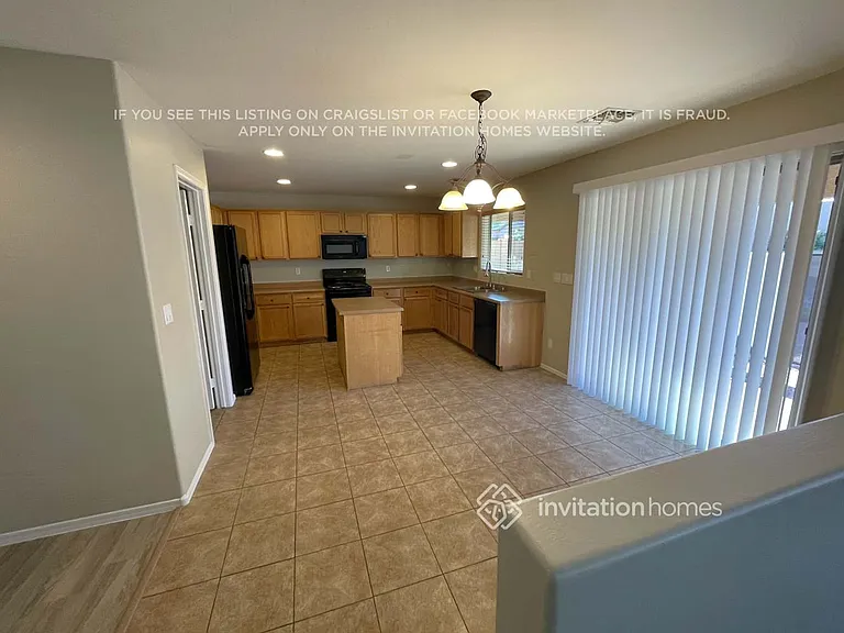 24902 W Wayland Dr — Photo 7