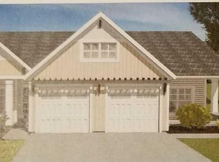 682 Terrace Point Dr, Muskegon, MI 49440