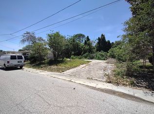 4341 Shoreline Dr, New Port Richey, FL 34652