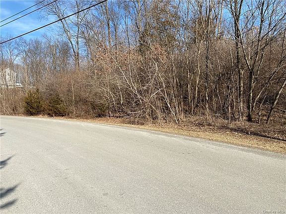 4th image of 65 O'Halloran Cir