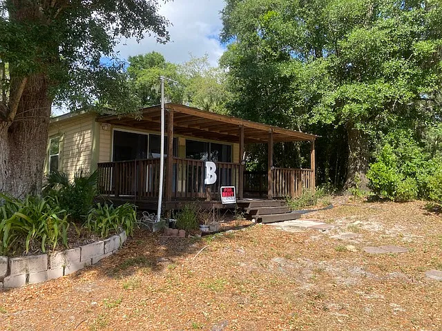 9355 Silver Lake Dr — Photo 2