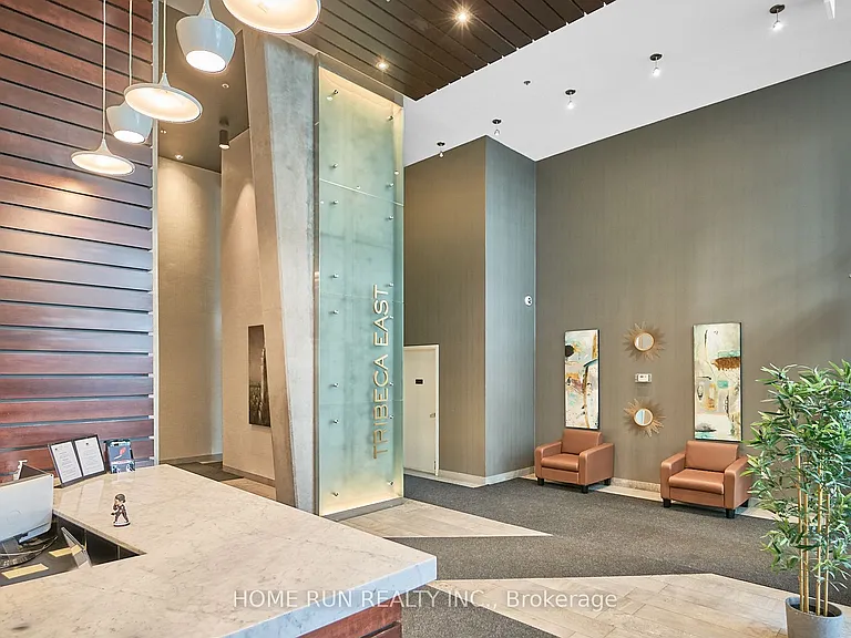 40 Nepean St #2703 — Photo 29