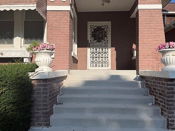 2nd image of 8139 S Carpenter St