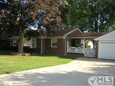 BREEZEWAY TO GARAGE
