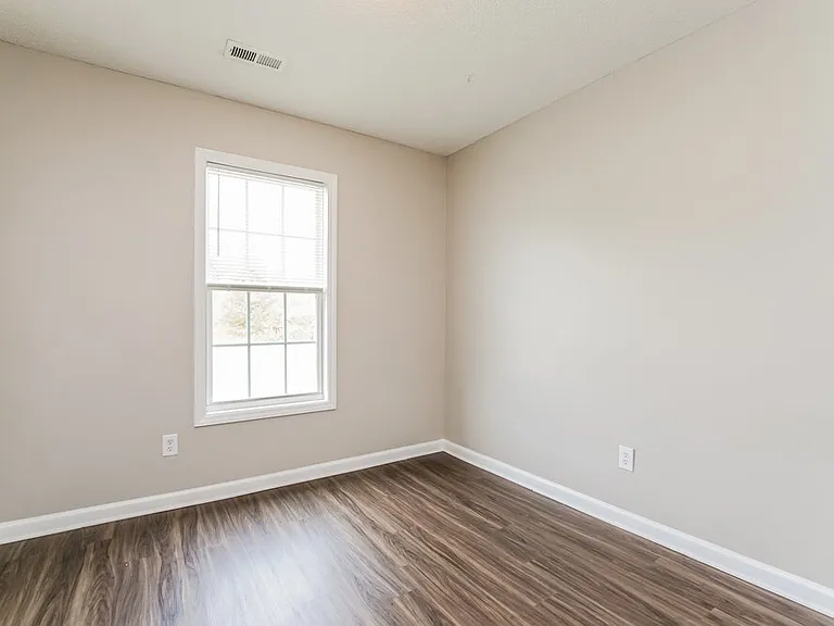 357 Ogburn Rd — Photo 8