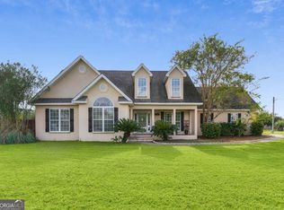 218 Water Crest Dr, Brunswick, GA 31523