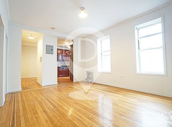 4th image of 723 8th Ave APT 3E