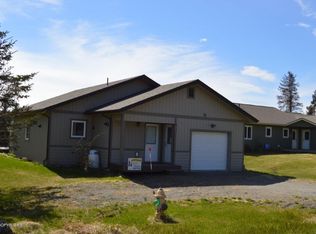 1057 Lakeside Dr, Homer, AK 99603