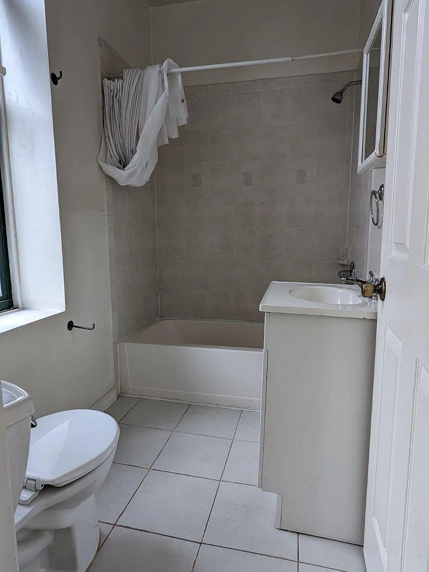 2 bed, 2.0 bath, 1250 sqft, $1,300 — Photo 4