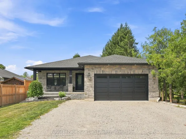 18 Geddes St W, Minto, ON N0G 1M0