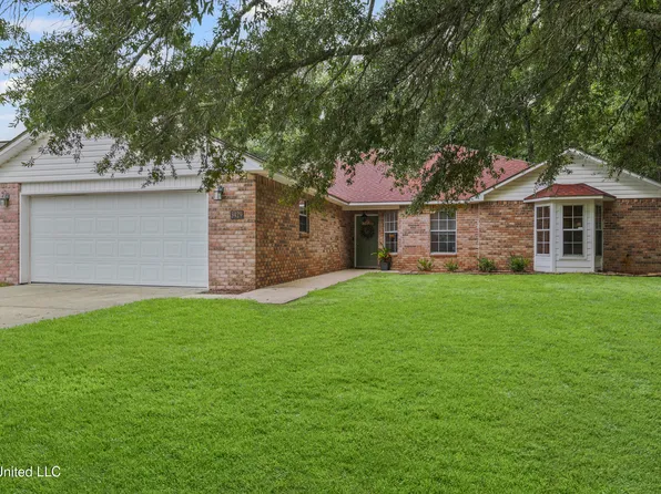 3429 N 7th St, Ocean Springs, MS 39564