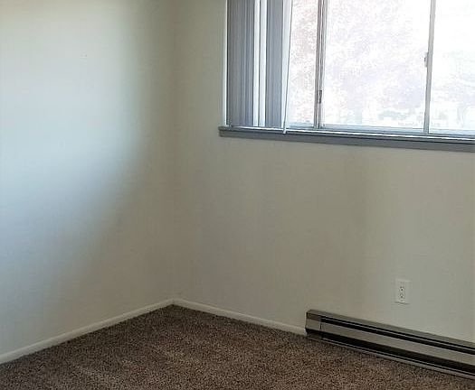 5th image of 301-415 NE 104th Ave #319B