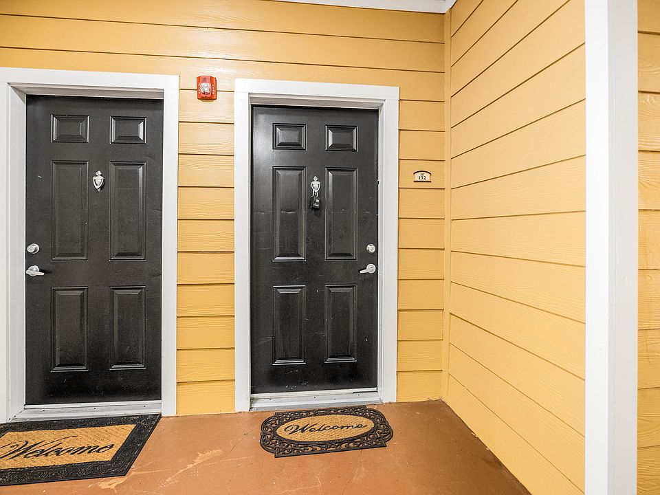 1st image of 8539 W Gate Pkwy Unit 132