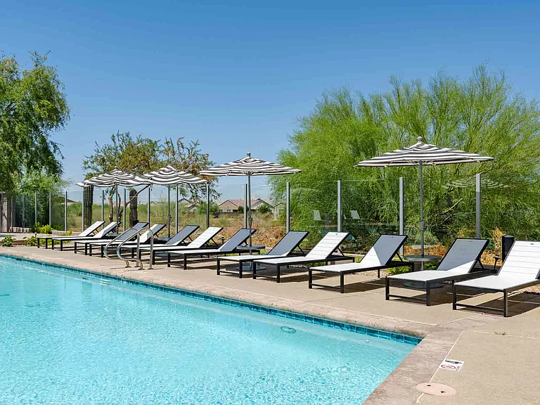 Slate, Scottsdale, AZ, Heated Resort-Style Pool
