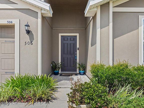 2nd image of 506 Matecumbe Ct