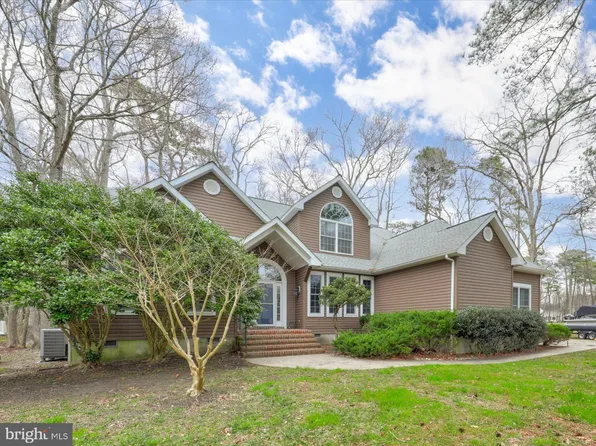 60 Cannon Dr, Ocean Pines, MD 21811