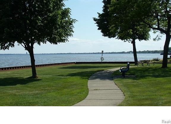 5th image of 34740 E Lake Dr