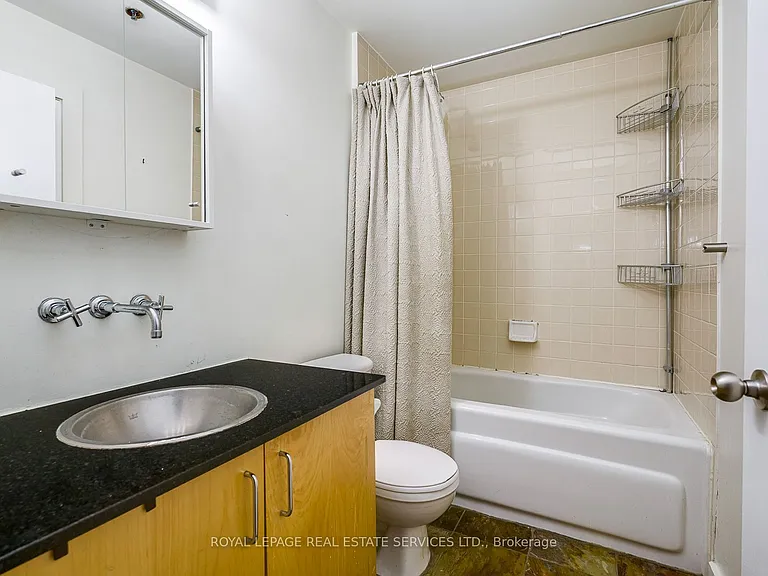 81A Front St E #210 — Photo 15