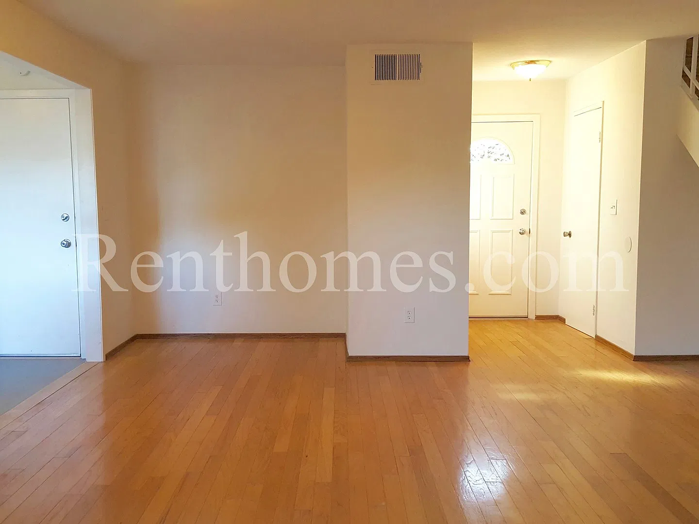 Point Loma, 2324 Caminito Mira, Wd Flrs, Granite Counters, AC, Fireplace, 2 Car Garage, 3 Communi... — Photo 4