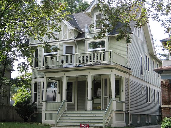 2nd image of 3255 N Marietta Ave