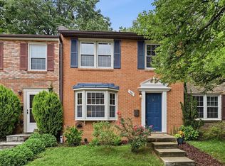 361 Gundry Dr, Falls Church, VA 22046