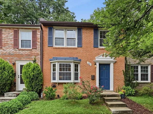 361 Gundry Dr, Falls Church, VA 22046