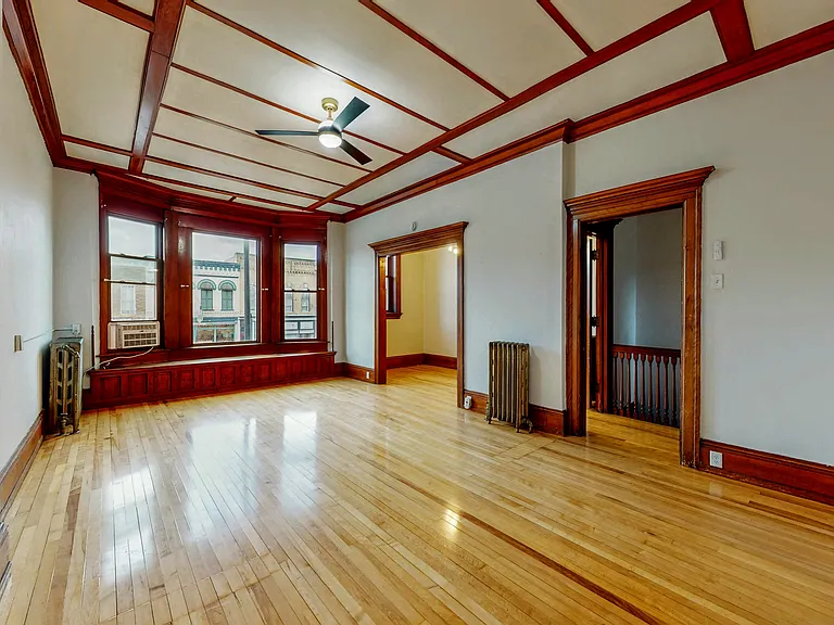 127 S Main St #1B — Photo 3