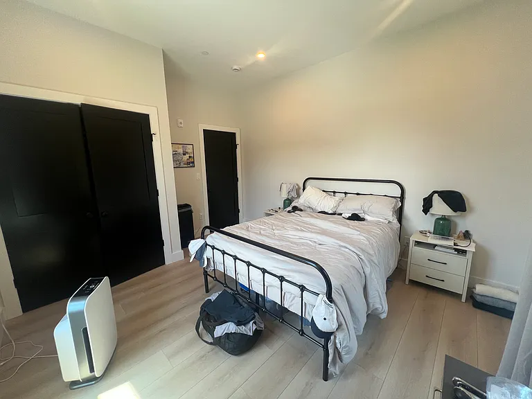 198 Albion St #204 — Photo 8