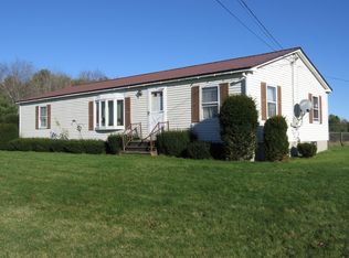 342 S Hunts Meadow Rd, Whitefield, ME 04353