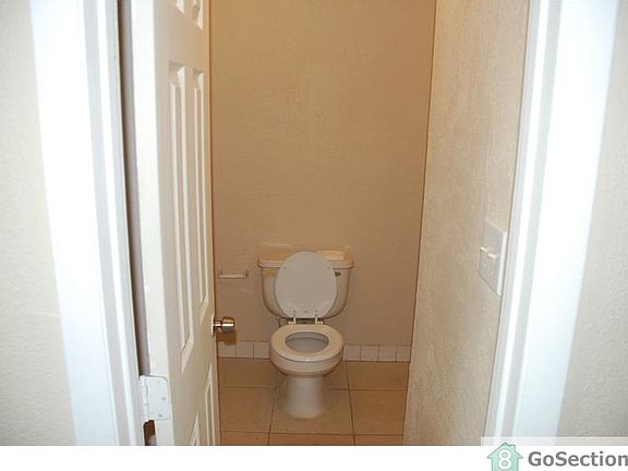 5th image of 532 NW 81st St #C