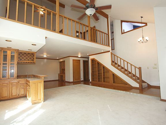4th image of 11213 Springhollow Ct