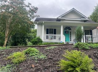 127 Sydnor St, Mount Airy, NC 27030