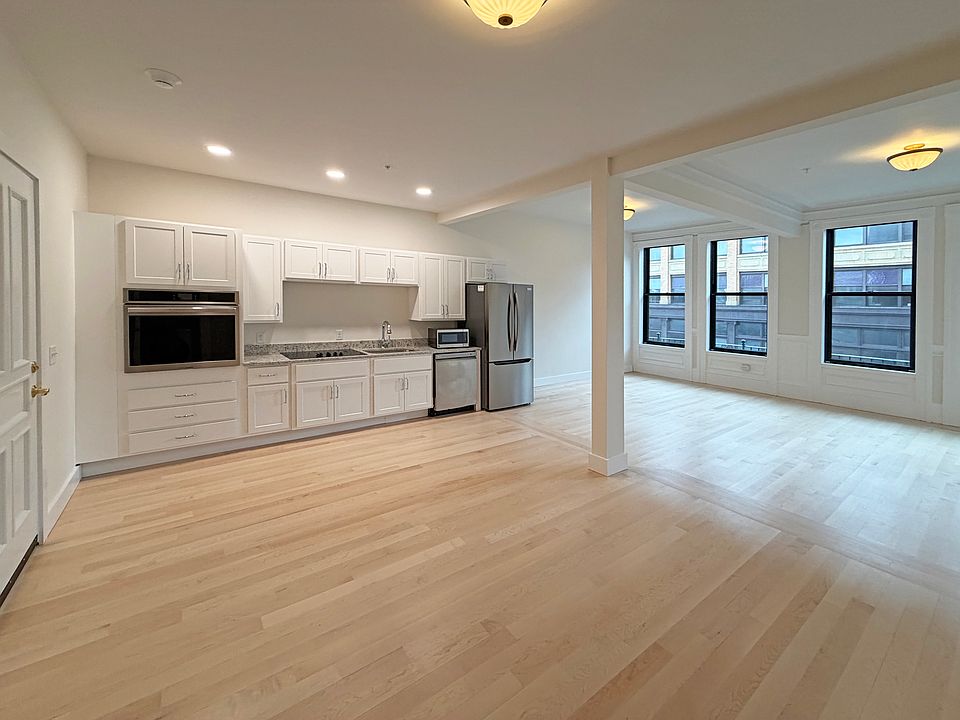 1st image of 105 Paige St #309