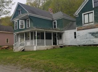 37 Highland Ave, Dexter, ME 04930