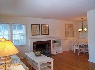 6 Richmond Rd, Brookfield, CT 06804