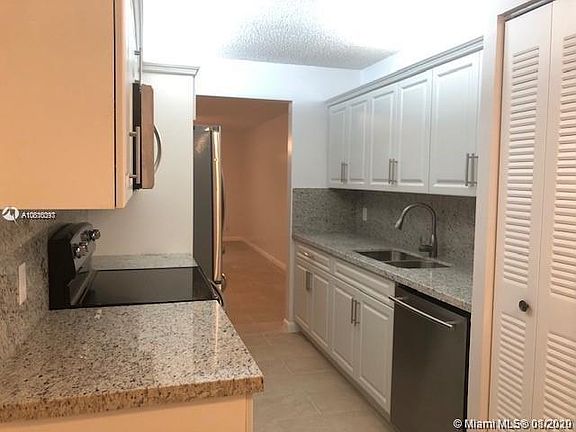 5th image of 12501 SW 14th St APT 212R