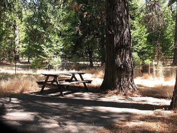 4th image of 26211 Sugar Pine Dr
