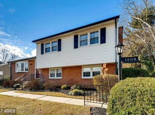 1404 Charmuth Rd, Lutherville Timonium, MD 21093