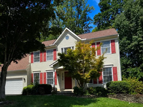 2038 Hanson Ln, Woodbridge, VA 22191