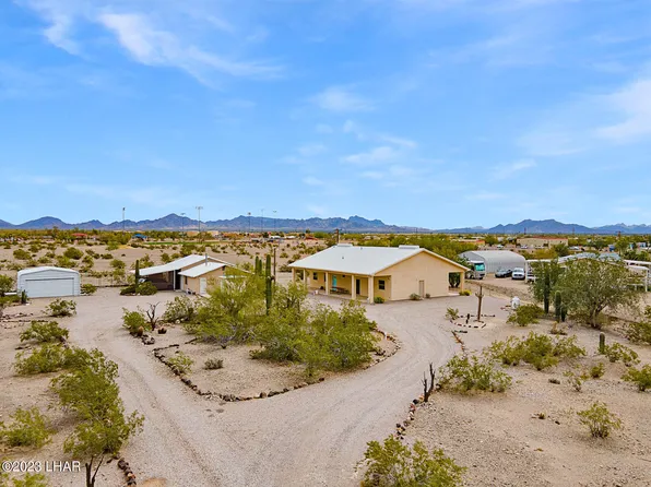 705 N Olinger Ave, Quartzsite, AZ 85346