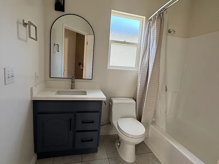 2446 S Centinela Ave — Photo 49