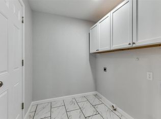 3636 S Littlejohn Ave, Fort Worth, TX 76105