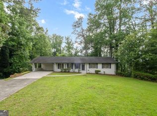 5414 Iris Dr SW, Mableton, GA 30126