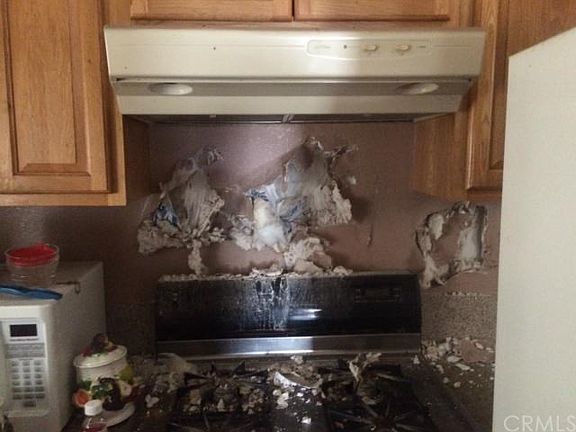 4th image of 15732 Cornuta Ave