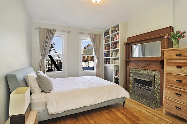 Sold by Corcoran | media 4