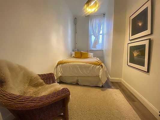 5th image of 257 Powers St APT 1